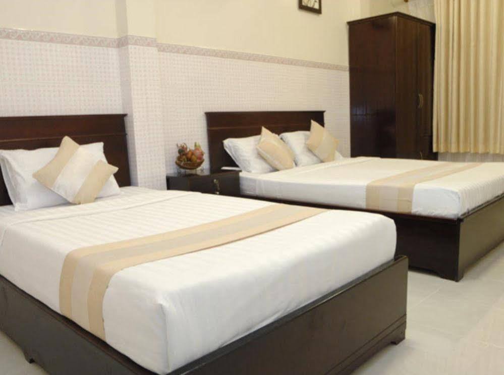 Graceful Hostel Thành Pho Ho Chí Minh Esterno foto